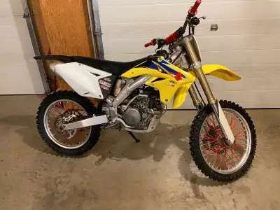 Great condition for it's year. Brand new front tire the back tire is new from last fall. Lots of pow...