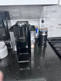 Nespresso vertuo coffee machine  