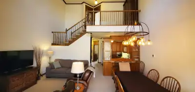 Condo spacieux aux pieds des pistes – Location Tremblant