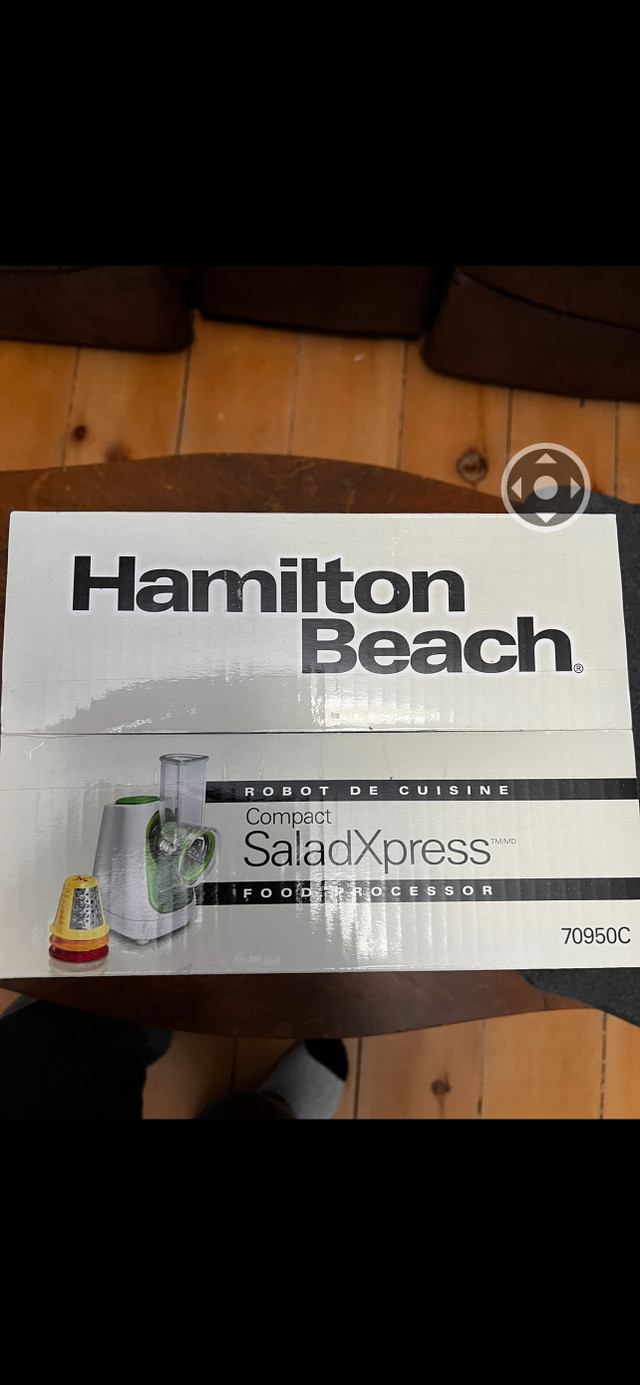 Hamilton Beach Salad Xpress Maker and Chop Magic  in Processors, Blenders & Juicers in Peterborough - Image 3