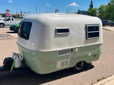 1973 Boler for sale New paint , new tires, new wheel bearings, new electrical upgraded to 30 amp sys...