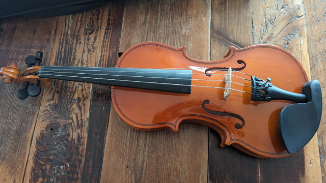 Violon 2/4 dans Cordes  à Ville de Montréal - Image 2