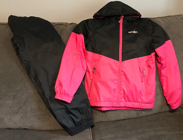 Girls Size 10-12 Fall - Lined Rain Suit - Used like New in Kids & Youth in City of Halifax