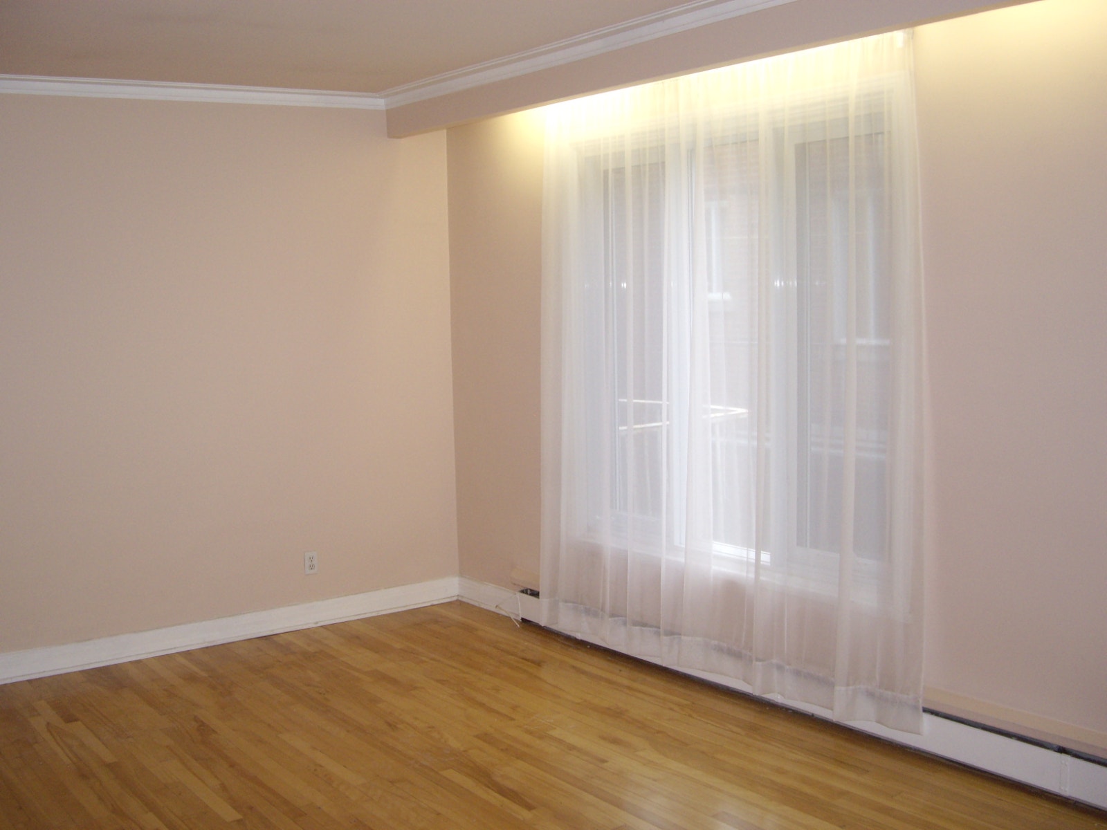 CDN/Outremont Duplex Haut 4BR/4CAC Garage Chauffage Eau chaude — photo 2