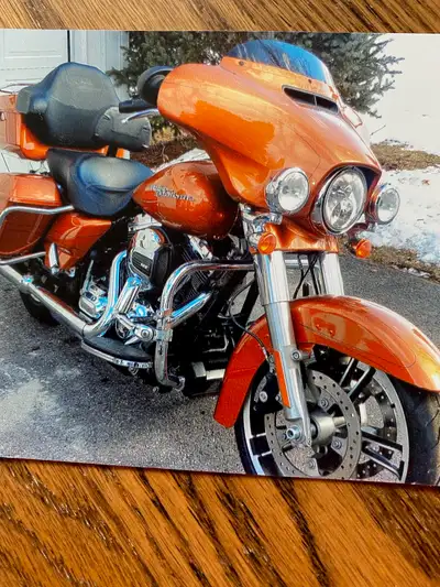 Colour Amber Whiskey 2 touring seats Only 53,310Km