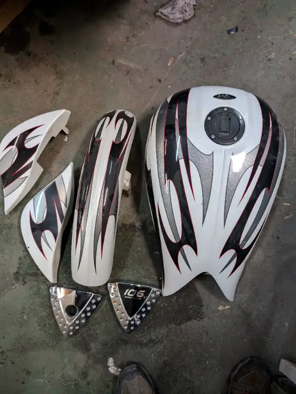 2012 Victory Vegas Jackpot for parts in Street, Cruisers & Choppers in Calgary - Image 8