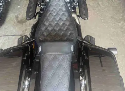 Set of floor boards, streamliner model from Harley touring bike. Came off a 2024 touring bike. All f...