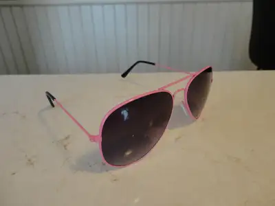 Aviator Sunglasses - Pink Frame w/ Black Lens - BRAND NEW These are Brand new never Worn. Selling fo...