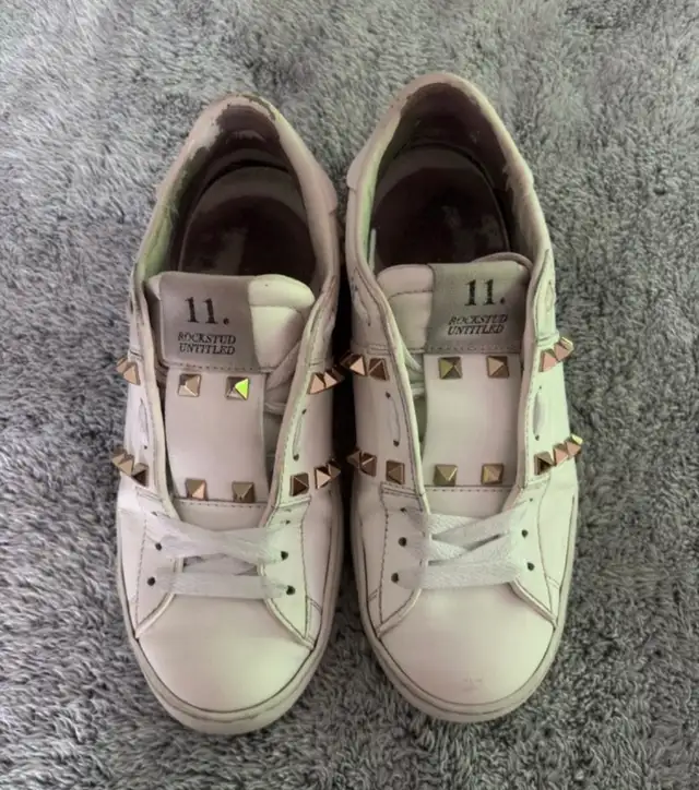 Valentino Sneakers in Men's Shoes in Markham / York Region - Image 3