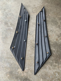 79 to 86 mustang quarter  windows and louvers
