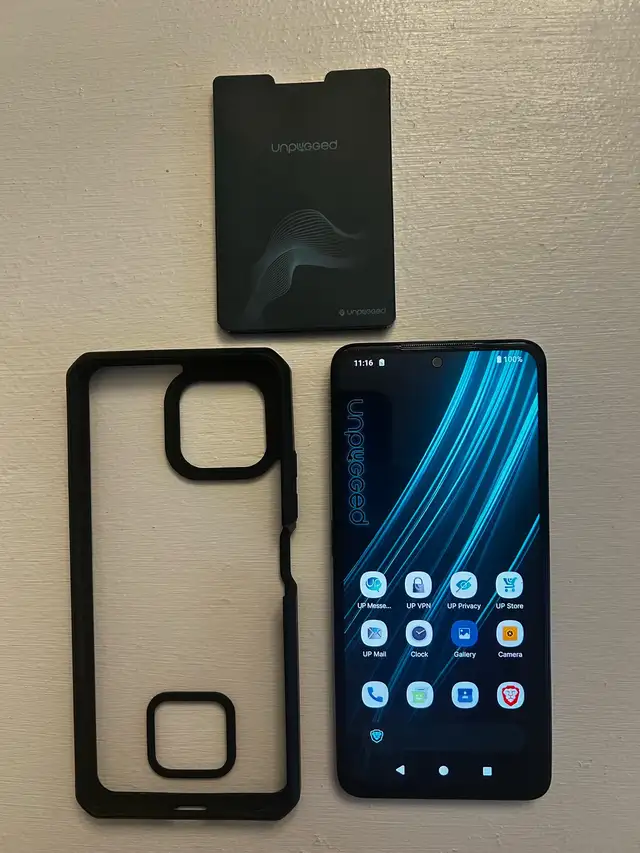 Secure Phone. Like New – 4 Months Old – Perfect Condition in Cell Phones in Kingston - Image 3