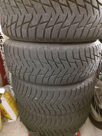 4 Certified Wintertrek Tires on 16 inch rims 215/60R16 95T