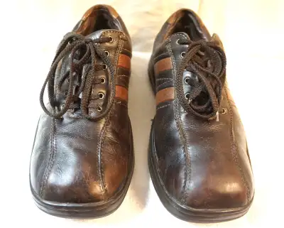 Men’s Two-Tone Brown Leather Lace-Up Shoes, View more