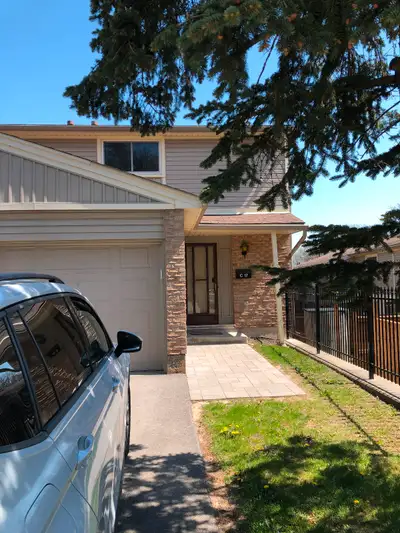 Student Rental in Pioneer Park 4 Bdrm Townhouse Sept1-May31