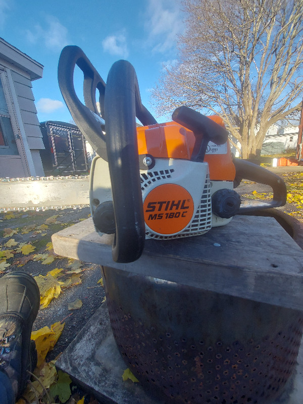 STIHL CHAINSAW MS 180C in Power Tools in Cape Breton - Image 3