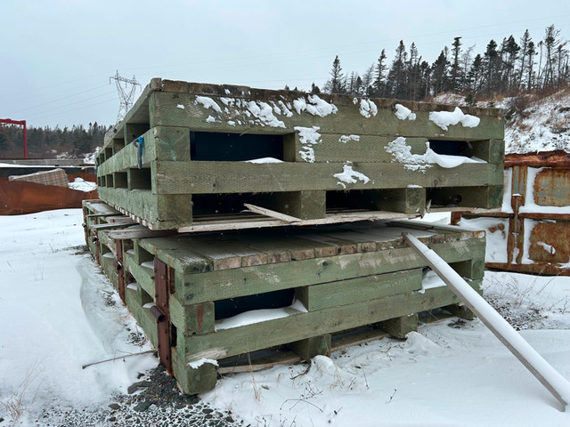 15 Ton Wooden Barge (2 Sections) - 25’ X 20’ X 35” in Other Business & Industrial in St. John's - Image 2