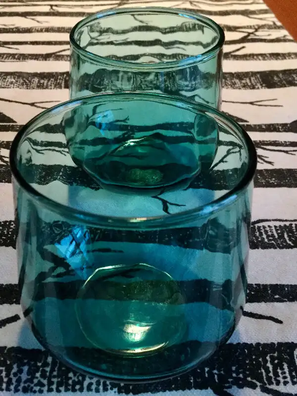 2 Vintage Small Retro Mid-Century Turquoise Glasses 50's62863268629250122
