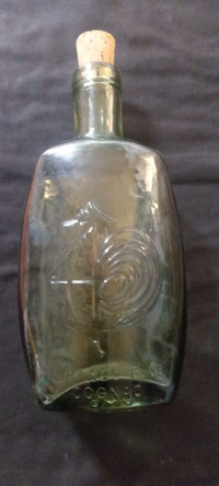 glass bottle Rooster motif A. Hardy & C° France Pineau des 