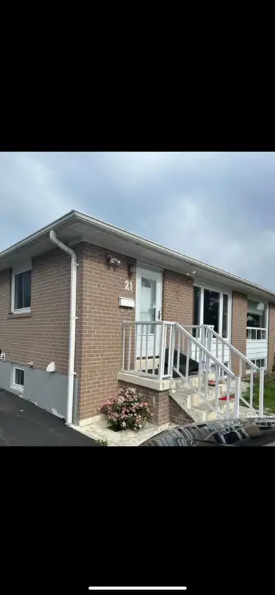 AVAILABLE AUGUST 1st Beautiful home located near Clark & Bramalea, Brampton Ontario. Nearby: - Brama...