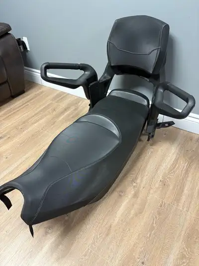 Skidoo Gen 4 2up seat and back rest