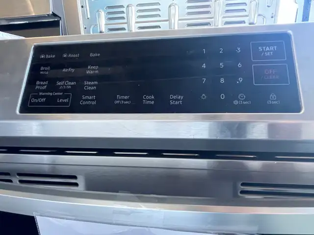 NEW 30” Samsung Slide In Range Stove(6.3 Cu.Ft) Steam/Self Clean in Stoves, Ovens & Ranges in London - Image 8