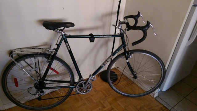 Buying: Touring Bike size 54-56 in Road in City of Toronto