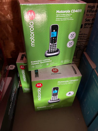  Motorola digital Phones