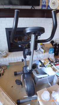 Find more Advantage Fitness* Exercise Bike (missing Cap Off One Leg)  Displays - Time/speed/pulse/calorie/distance $25 for sale at up to 90% off