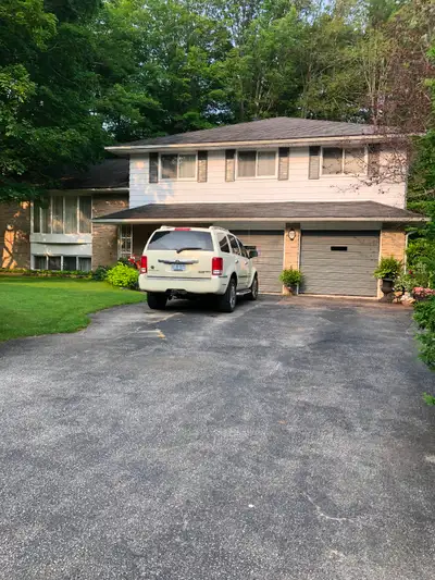 $1,200,000. 5 Bedroom with large Granny Suite. In good condition. Large deck with walkout from dinin...