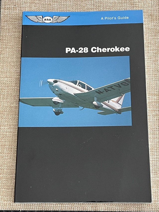 Piper Cherokee 140 POH & Pilot’s Guide dans Autre  à Trois-Rivières