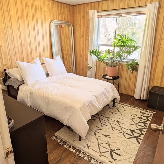 4 Beds 1.5 Baths House 4