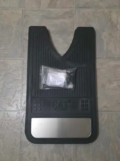 Cat HD mudflaps- 4 New never installed-$150 2003-2008 Ram 1500 Hemi parts: -2 New power heated mirro...