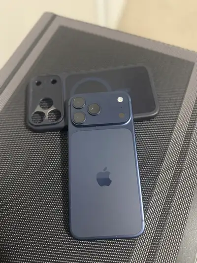 iPhone 17 pro max 256gb, View more