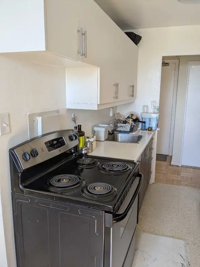 1-BEDROOM APARTMENT FOR RENT – GOLDEN MILE / VICTORIA PARK in Long Term Rentals in City of Toronto - Image 7