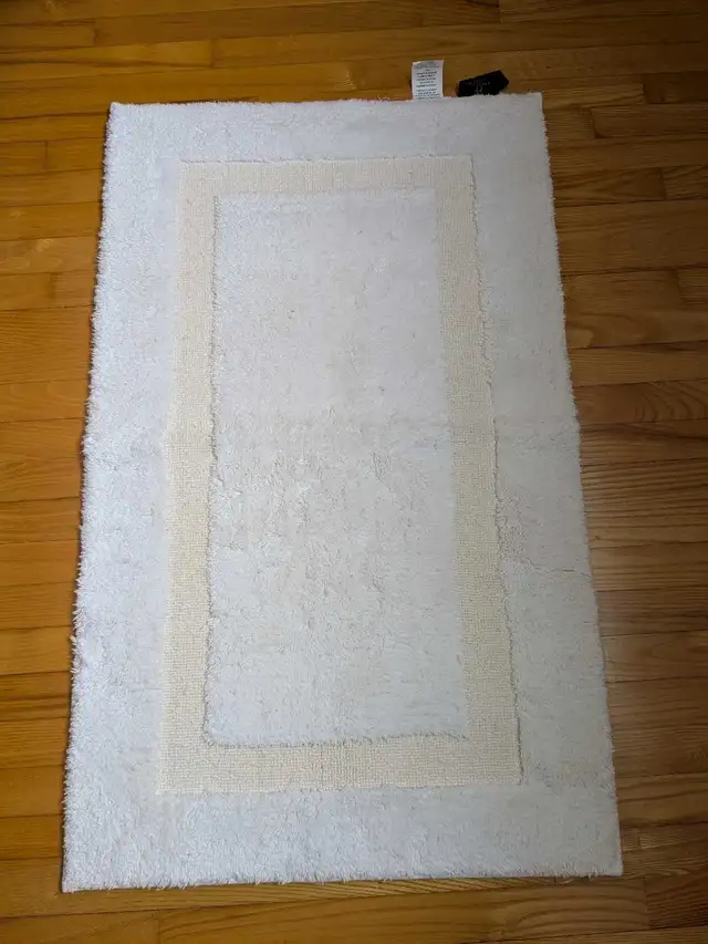 Bath Mat Non Skid White Cotton Bed Bath Beyond in Bathwares in Charlottetown - Image 6