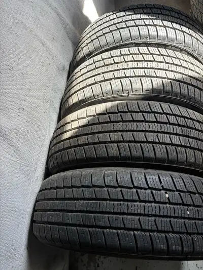 These are four previously owned Dimax 4 Season tires, size 195/65R15, ready for many more kilometres...