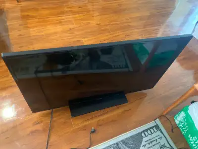 Samsung TV 46”-Scarborough, View more