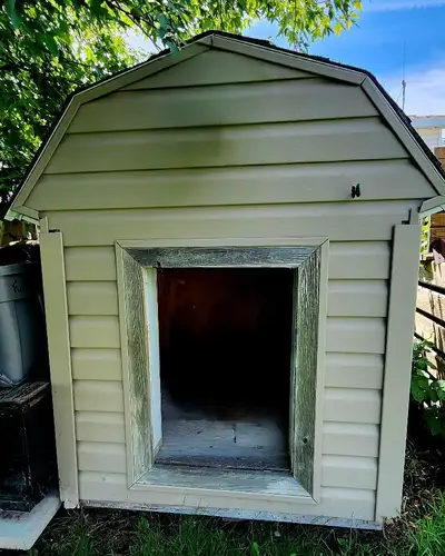 Heavy duty large insulated dog house, View more