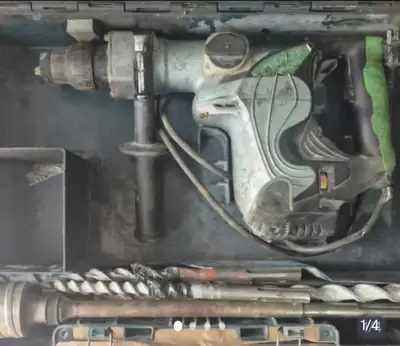 Hitachi DH40MR 1 9/16's SDS Max rotary  Hammer drill, View more