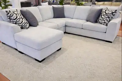 CANADIAN-MADE SECTIONAL SOFA – KINGSTON, View more