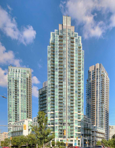 Downtown Mississauga Condo for Rent (Utilities Included)