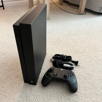 Xbox One X 4K Console 1TB with Razor Wolverine V2