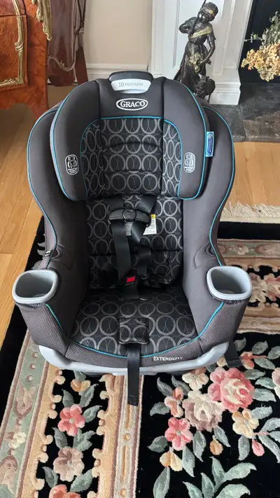 Graco Extend2Fit Convertible Car Seat (expiry date 2032), View more