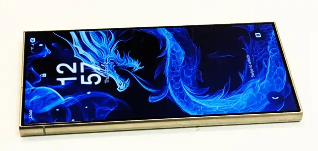 Samsung Galaxy S24 Ultra In Excellent Condition, Unlocked. in Cell Phones in City of Toronto - Image 6