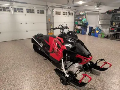 2021 Hardcore Alpha 154 2.6" track, Tunnel bag, GGB can, Mountain front bumper, Electric start, Very...