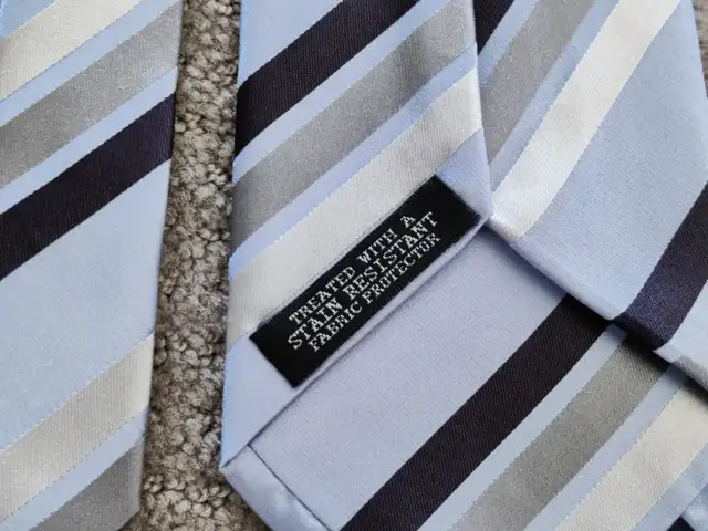 Men's Silk Neck Ties - Pointed Tip - Jones New York - 100% Silk in Men's in Calgary - Image 11