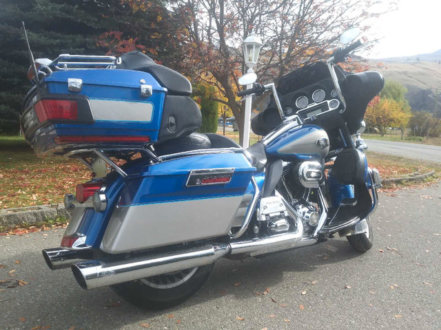 2009 Harley Davidson Ultra Classic in Touring in Kamloops - Image 2