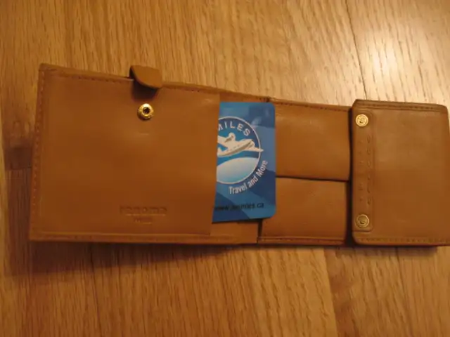 Men's Leather Wallet in Men's in Calgary - Image 6