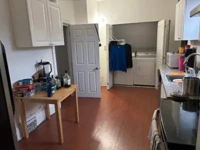 Discover the convenience of renting a furnished room starting this August! Perfect for students or p...