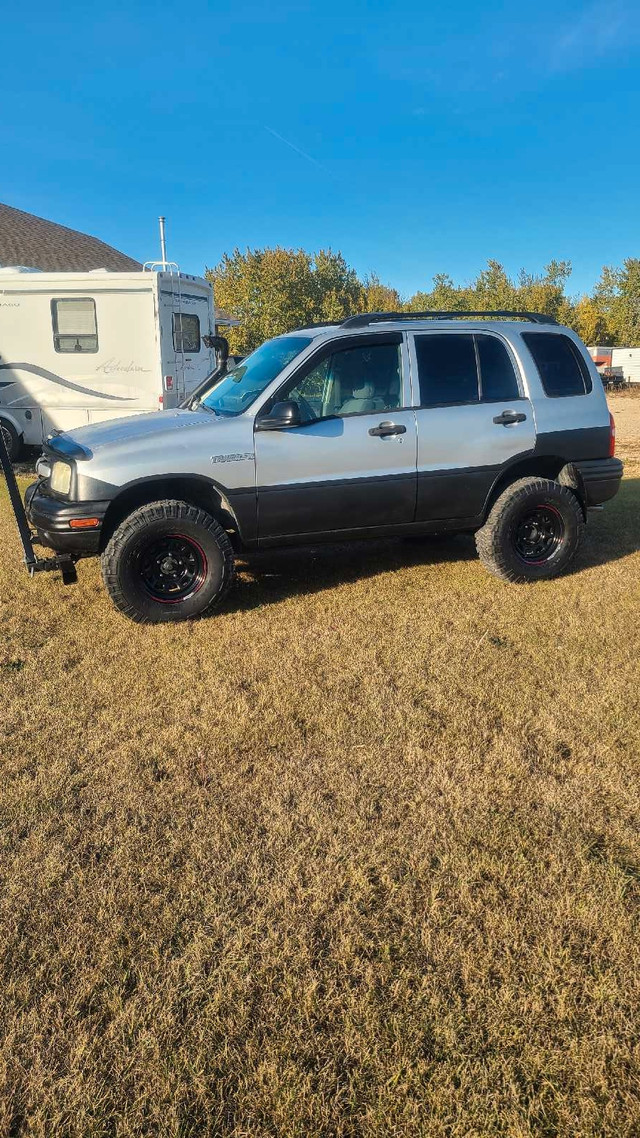 2002 chev 4x4 Tracker in Cars & Trucks in St. Albert